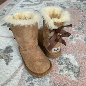 Toddler UGG size 10